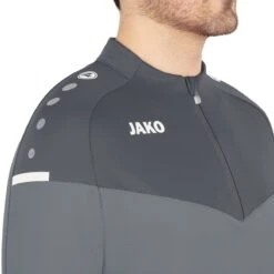 JAKO Sport-Langarmshirt Ziptop Champ 2.0 (100% Polyester) Grau Herren -Yonex Verkaufsgeschäft JAKO Langarmshirt Ziptop Champ 2 0 8620 40 3 1200x1200 1